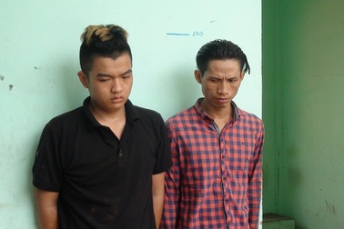 Hai tên cướp sa lưới vì tin nhắn chuộc điện thoại