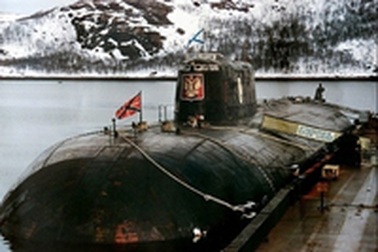 Tàu ngầm hạt nhân Nga bốc cháy