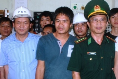 Thuyền trưởng tàu Sunrise 689: “Anh em chống đối quyết liệt nên bọn cướp rút đi”