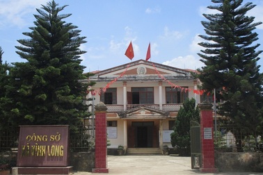 Sử dụng điện vượt định mức, chủ tịch xã phải bỏ tiền túi trả