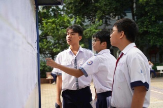Thí sinh TPHCM tự tin bước vào kỳ thi lớp 10 “dễ thở” nhất nhiều năm qua - 1
