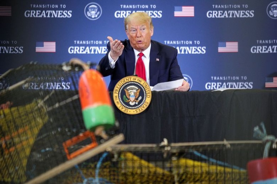 Ông Trump dọa đánh thuế hàng hóa EU, Trung Quốc vì tôm hùm - 1 Ông Trump dọa đánh thuế hàng hóa EU, Trung Quốc vì tôm hùm - 1