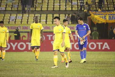 SL Nghệ An viết đơn yêu cầu đình chỉ nhiệm vụ trọng tài Nguyễn Trung Kiên B