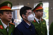 Hoàng Văn Hưng nhận tội, mong hội đồng xét xử "giàu lòng nhân ái"