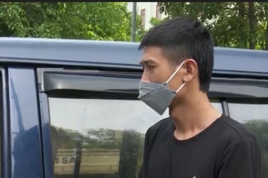 Bắt nam thanh niên cho vay nặng lãi 200%/năm