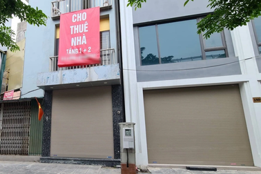 Giá thuê cao, mặt bằng kinh doanh nhà phố ế khách thuê