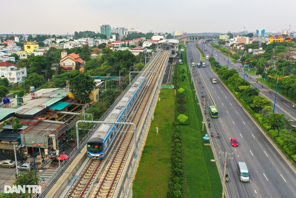 TPHCM chốt thời gian hoàn thành metro số 1 - 2