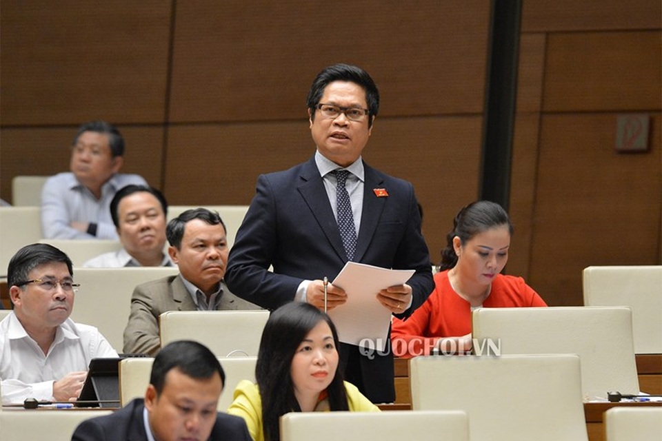 Có hay không việc “ép” bà bán nước chè, ông chủ quán phở phải làm... giám đốc? - 3 Có hay không việc “ép” bà bán nước chè, ông chủ quán phở phải làm... giám đốc? - 3