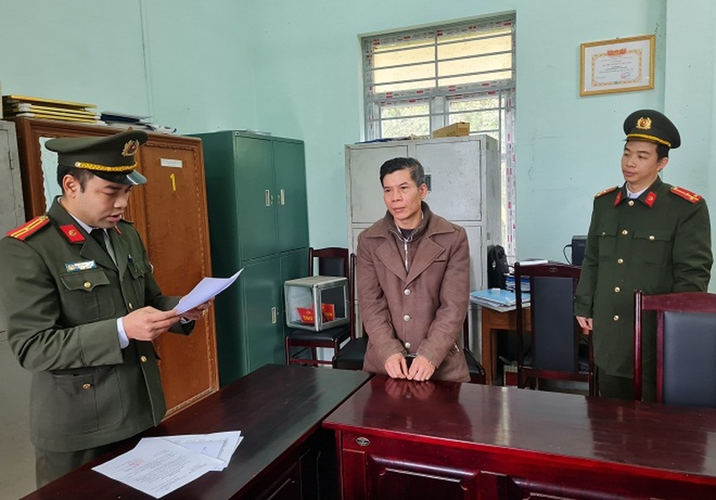 Nguyên phó giám đốc ban quản lý rừng ở Hà Giang bị bắt - 1