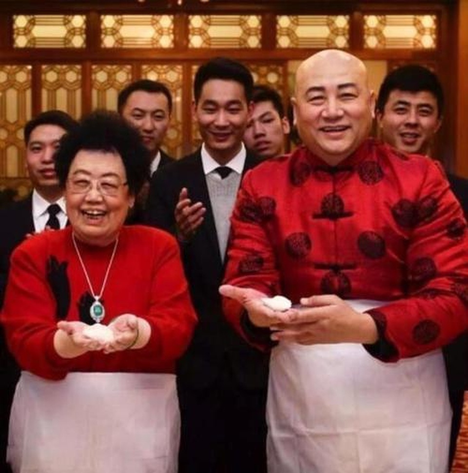 Khối tài sản khổng lồ và chuyện tình 30 năm của Đường Tăng Trì Trọng Thụy - 11 Khối tài sản khổng lồ và chuyện tình 30 năm của Đường Tăng Trì Trọng Thụy - 11