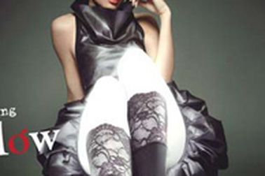 Diva nhạc Pop Hồng Kông “khoe” hình ảnh mới