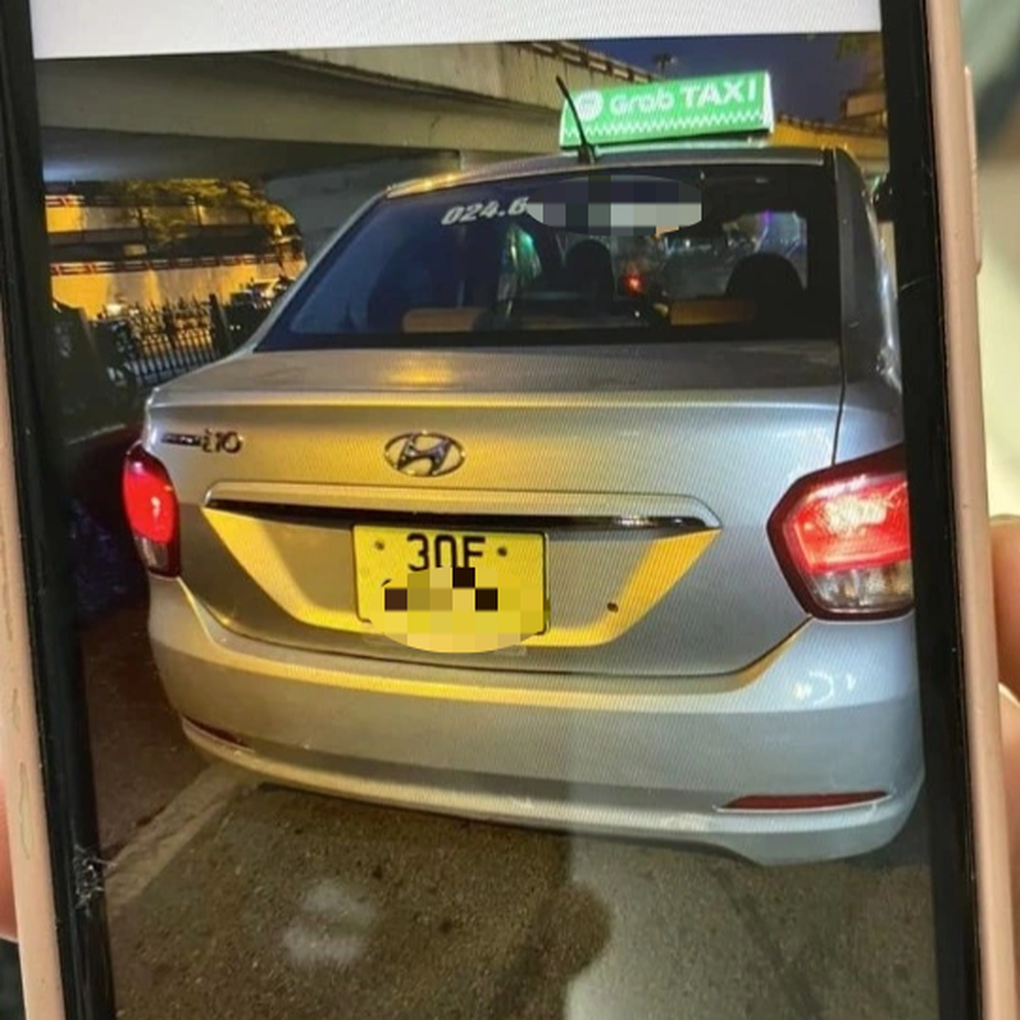 Hà Nội: Công an vào cuộc vụ khách Tây đi taxi 50m bị chém 500.000 đồng - 1 Hà Nội: Công an vào cuộc vụ khách Tây đi taxi 50m bị chém 500.000 đồng - 1