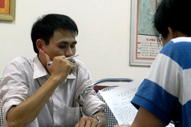 Tạm giữ một đối tượng nghi giả danh cán bộ VOV với mục đích xấu