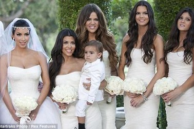 Những hình ảnh giờ mới công bố về đám cưới triệu đô của cô Kim