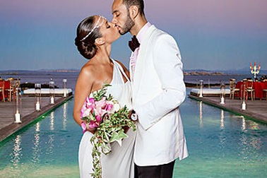 Alicia Keys đã sinh con trai