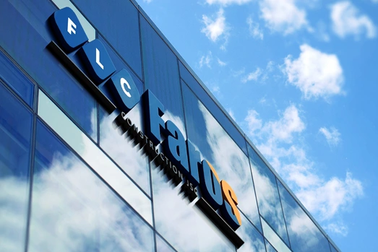 Khẩu vị rủi ro của đại gia 70 tuổi chi cả triệu USD bắt đáy cổ phiếu họ FLC