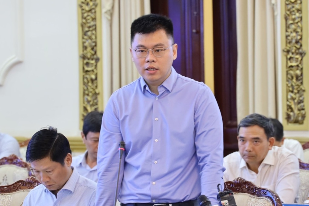 Chủ tịch TPHCM: Ra nghị quyết, nhưng mọi việc trôi đi, các sở vẫn chưa làm - 2 Chủ tịch TPHCM: Ra nghị quyết, nhưng mọi việc trôi đi, các sở vẫn chưa làm - 2
