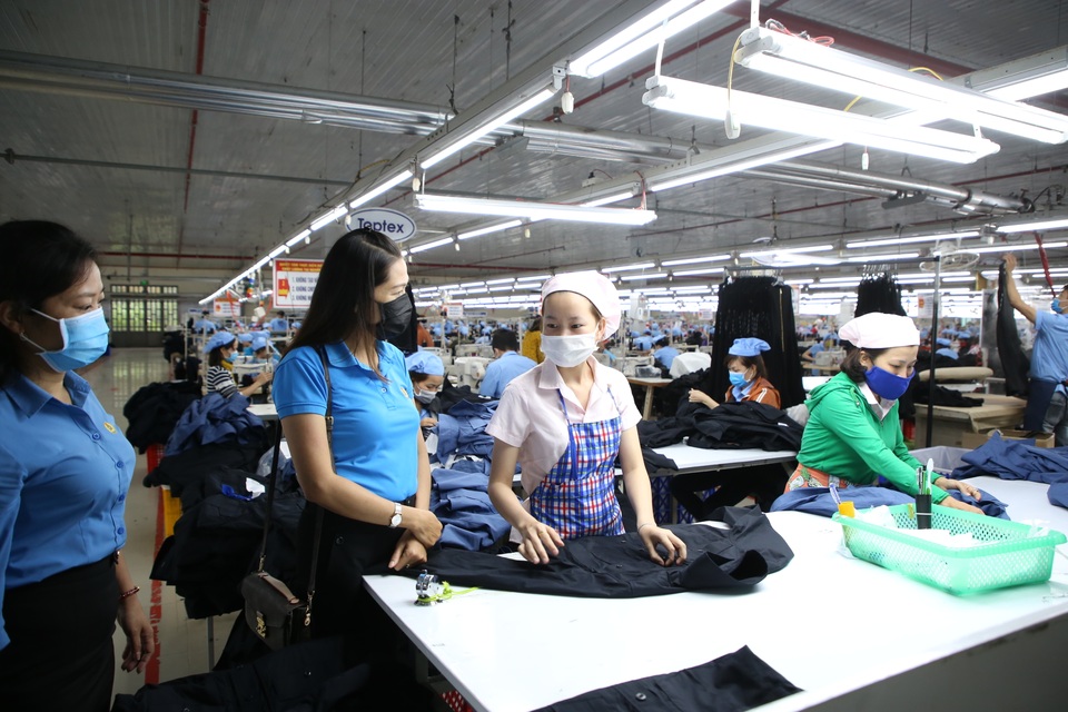 Quảng Trị: Phòng dịch corona ở nơi đông người lao động - 1 Quảng Trị: Phòng dịch corona ở nơi đông người lao động - 1