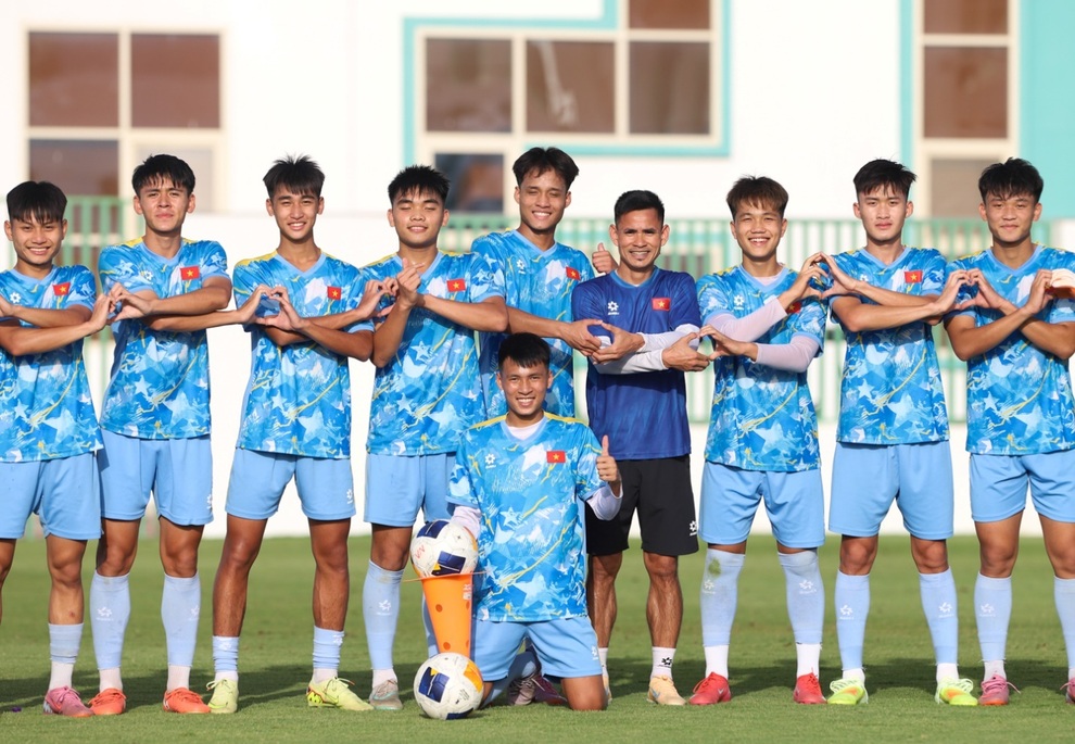 HLV Cristiano Roland tiết lộ chiêu đánh bại U17 Yemen - 3