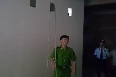 Kỹ năng thoát hiểm với một sợi dây, sẽ rất hữu ích trong nhiều tình huống khẩn cấp