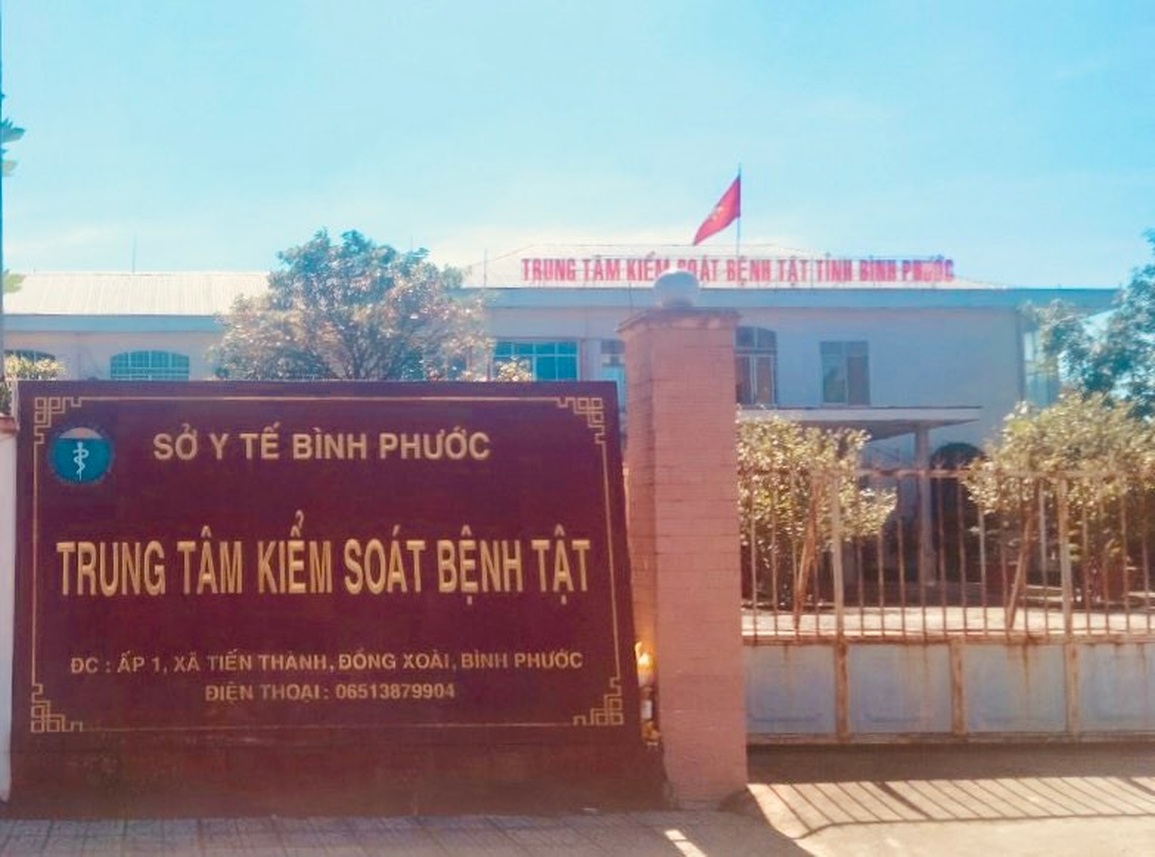 Tình huống pháp lý trong việc Giám đốc CDC Bình Phước trả lại quà Việt Á - 1 Tình huống pháp lý trong việc Giám đốc CDC Bình Phước trả lại quà Việt Á - 1