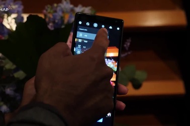 Thực tế bộ đôi smartphone cận cao cấp Xperia 10 và 10 Plus