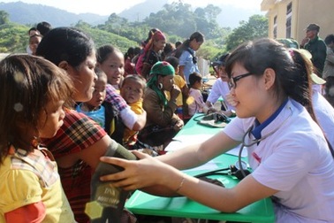 Quảng Trị: Khám bệnh, cấp thuốc miễn phí cho người dân vùng biên