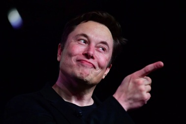 12 lần đăng mạng xã hội của Elon Musk làm thay đổi thị trường tài chính
