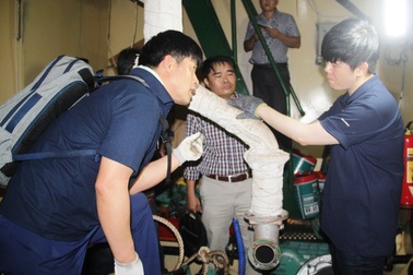 Chuyên gia Hàn Quốc “truy tìm” nguyên nhân máy tàu vỏ thép hư hỏng