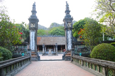 Ninh Bình báo cáo Bộ Tài chính việc quản lý tiền công đức