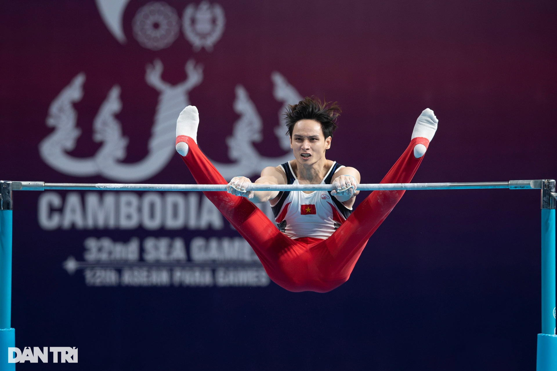 Hoàng tử TDDC Đinh Phương Thành giành HCV ở 5 kỳ SEA Games liên tiếp - 12 Hoàng tử TDDC Đinh Phương Thành giành HCV ở 5 kỳ SEA Games liên tiếp - 12