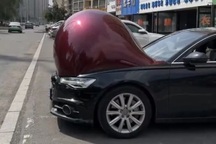 Giải mã hiện tượng ô tô "mang bầu" dưới trời nắng ở Trung Quốc