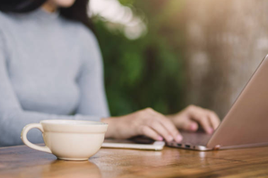 Những người thương cũ