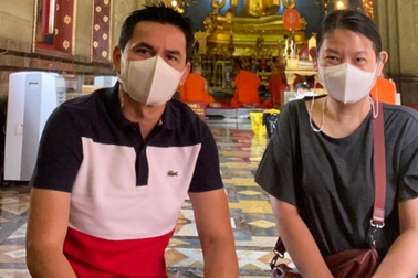 Kiatisuk lễ chùa cầu may trước khi cầm quân tại V-League