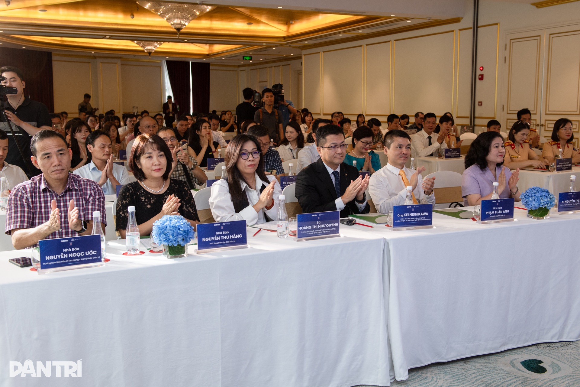 Toàn cảnh Lễ phát động Sáng kiến An toàn giao thông Việt Nam năm 2024 - 2 Toàn cảnh Lễ phát động Sáng kiến An toàn giao thông Việt Nam năm 2024 - 2