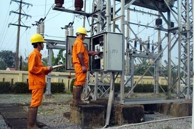 EVN được yêu cầu cắt giảm điện từ tháng 3