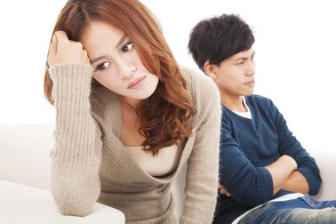 "Sống thử" nhiều năm, tôi có nên cưới người đàn ông hay suy diễn?