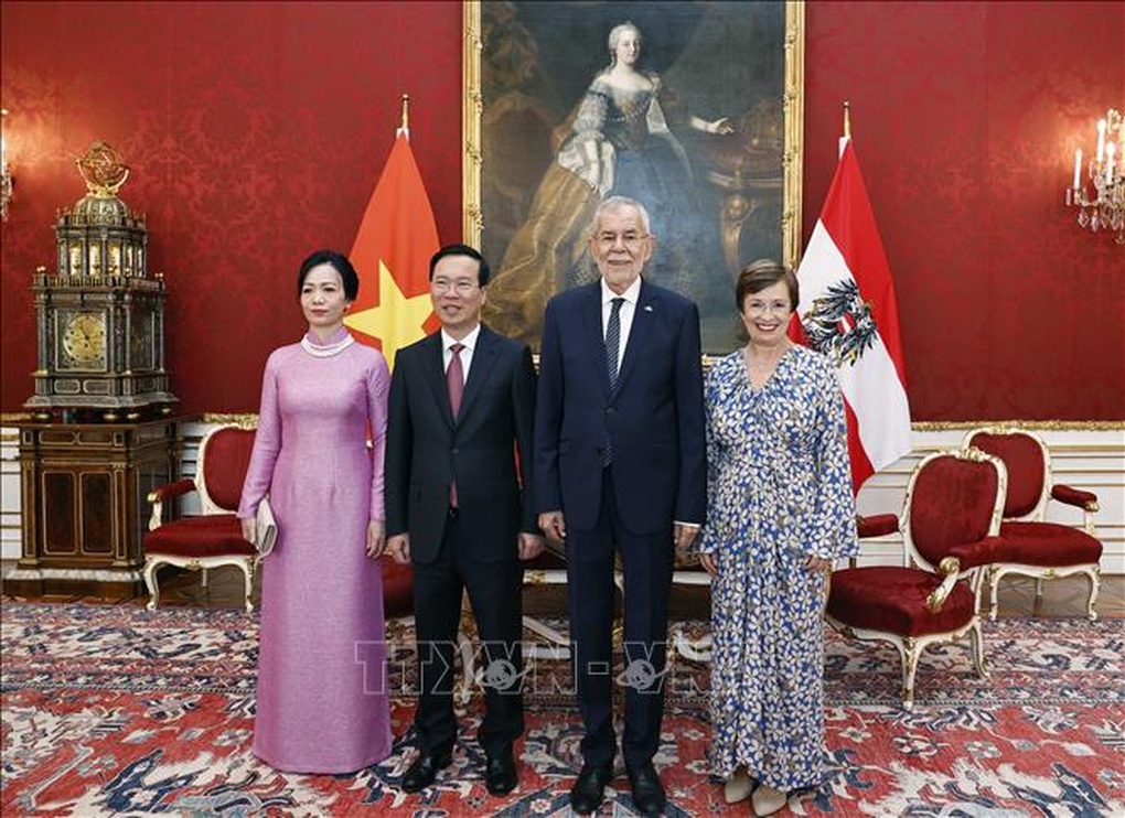 Lễ đón chính thức Chủ tịch nước Võ Văn Thưởng thăm Cộng hòa Áo - 3 Lễ đón chính thức Chủ tịch nước Võ Văn Thưởng thăm Cộng hòa Áo - 3