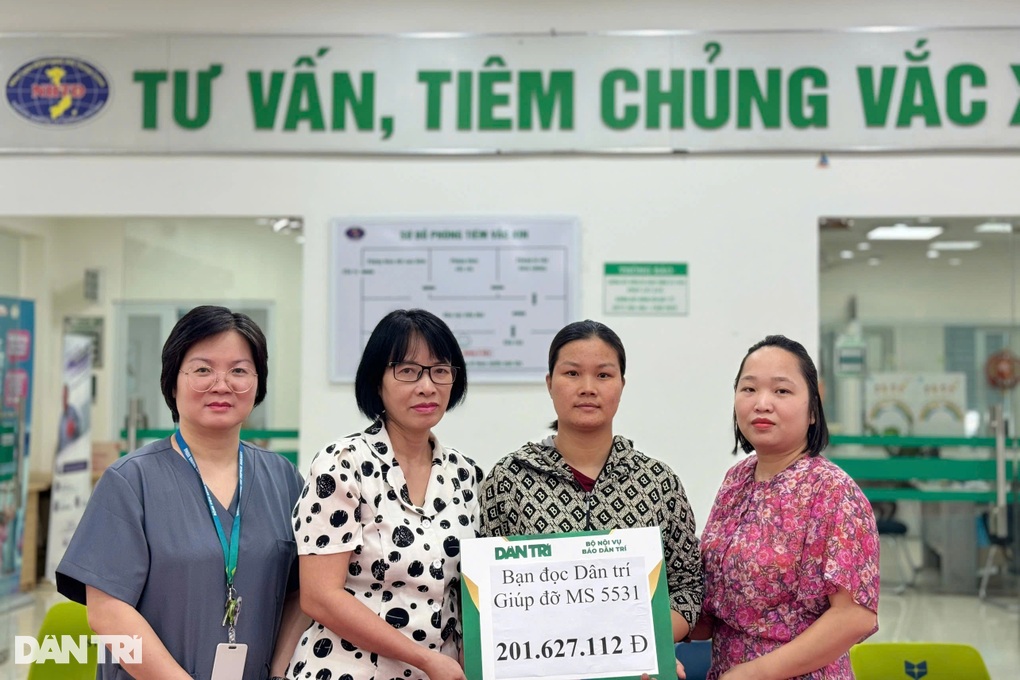 Hơn 357 triệu đồng tiếp sức gia đình người bố trẻ qua đời vì bạo bệnh - 1 Hơn 357 triệu đồng tiếp sức gia đình người bố trẻ qua đời vì bạo bệnh - 1