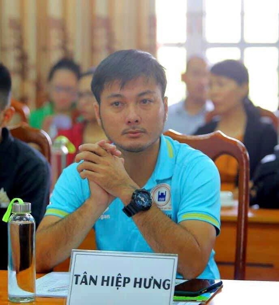 HLV futsal Huỳnh Bá Tuấn đột ngột qua đời - 1 HLV futsal Huỳnh Bá Tuấn đột ngột qua đời - 1