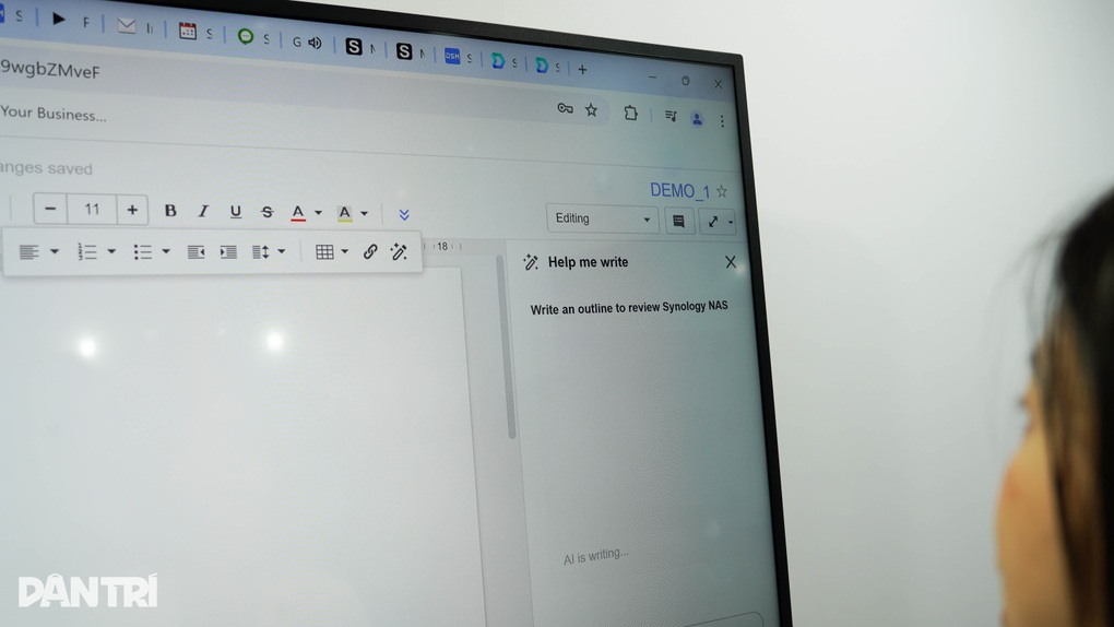 Computex 2024: Bộ công cụ văn phòng tích hợp AI - 3 Computex 2024: Bộ công cụ văn phòng tích hợp AI - 3
