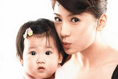 Giả Tịnh Văn giành được quyền nuôi con