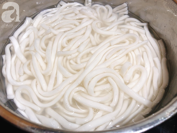 Người Quảng Trị có món bánh canh cá lóc trứ danh, thử một lần sẽ không thể nào quên  - Ảnh 6.