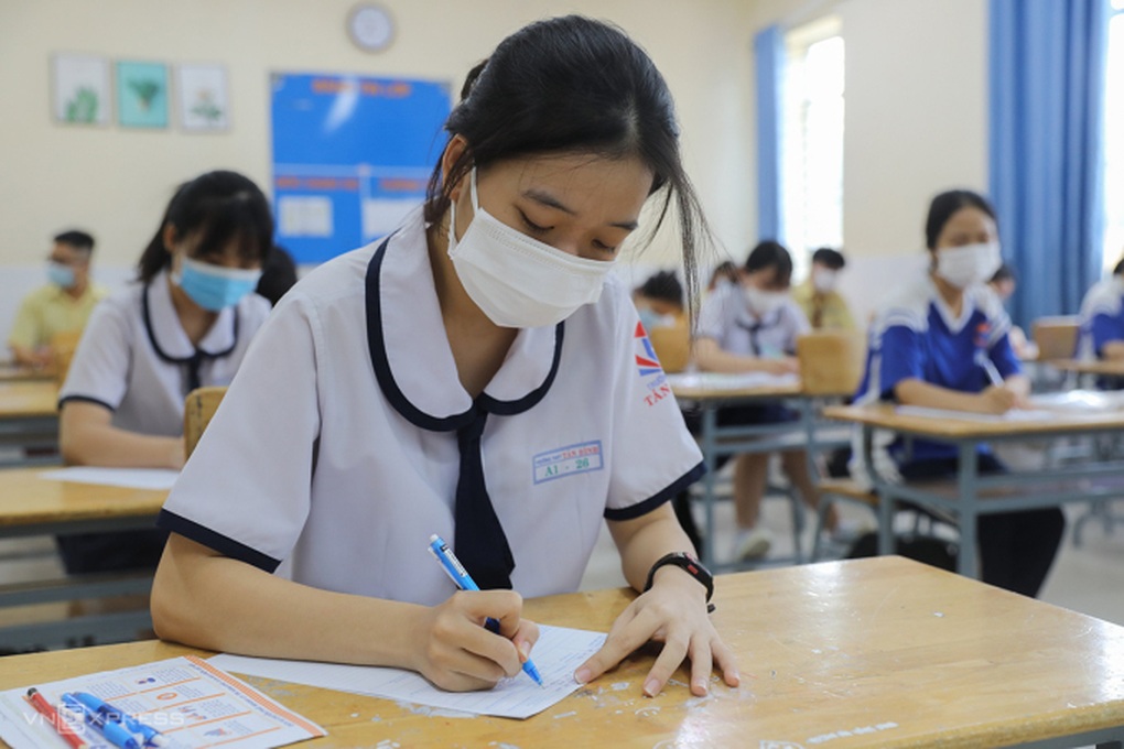 Tuyệt đối không để thí sinh khó khăn không có nơi ăn nghỉ - 1 Tuyệt đối không để thí sinh khó khăn không có nơi ăn nghỉ - 1