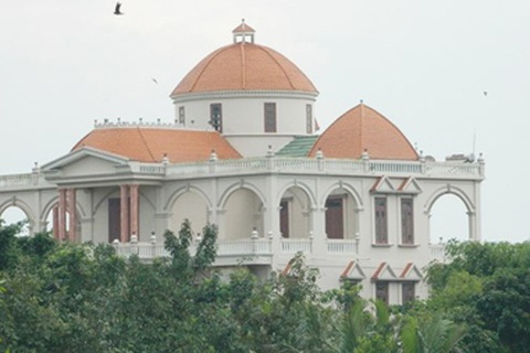 Nhiều nhà nhưng gia đình ông Truyền không ở