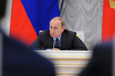 Trả đũa EU, Nga gia hạn 1 năm lệnh cấm nhập khẩu thực phẩm