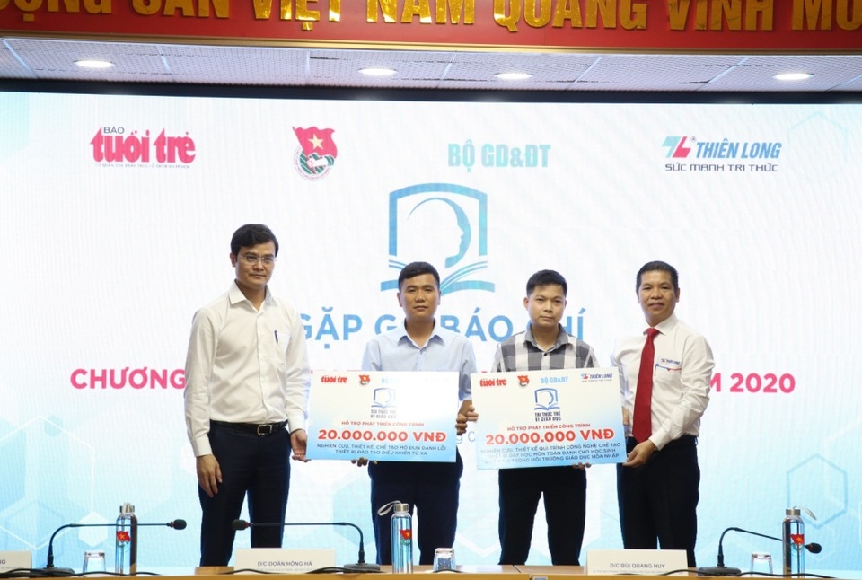 5 năm Thiên Long đồng hành cùng “Tri thức trẻ vì giáo dục” - 1 5 năm Thiên Long đồng hành cùng “Tri thức trẻ vì giáo dục” - 1