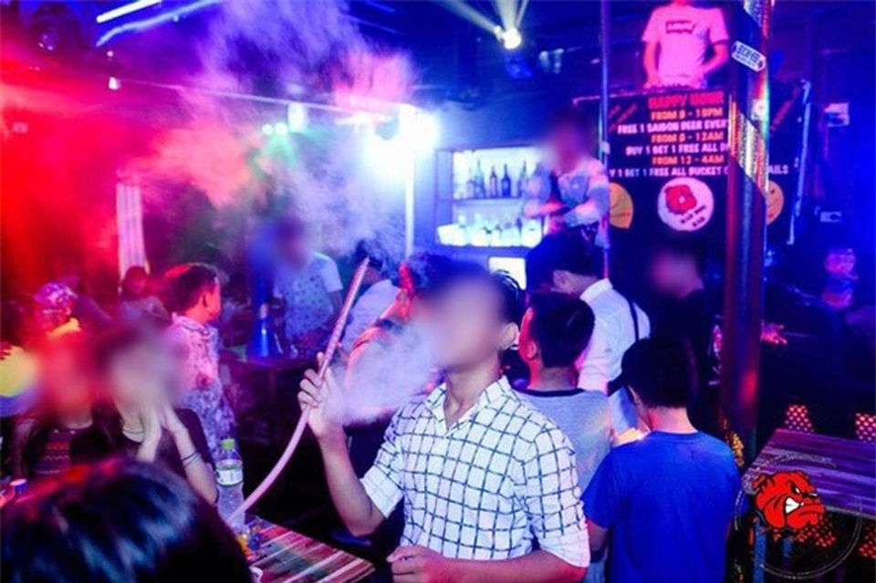 Ma túy núp bóng đồ ăn, thức uống: Bất kì ai cũng có thể trở thành nạn nhân - 3 Ma túy núp bóng đồ ăn, thức uống: Bất kì ai cũng có thể trở thành nạn nhân - 3