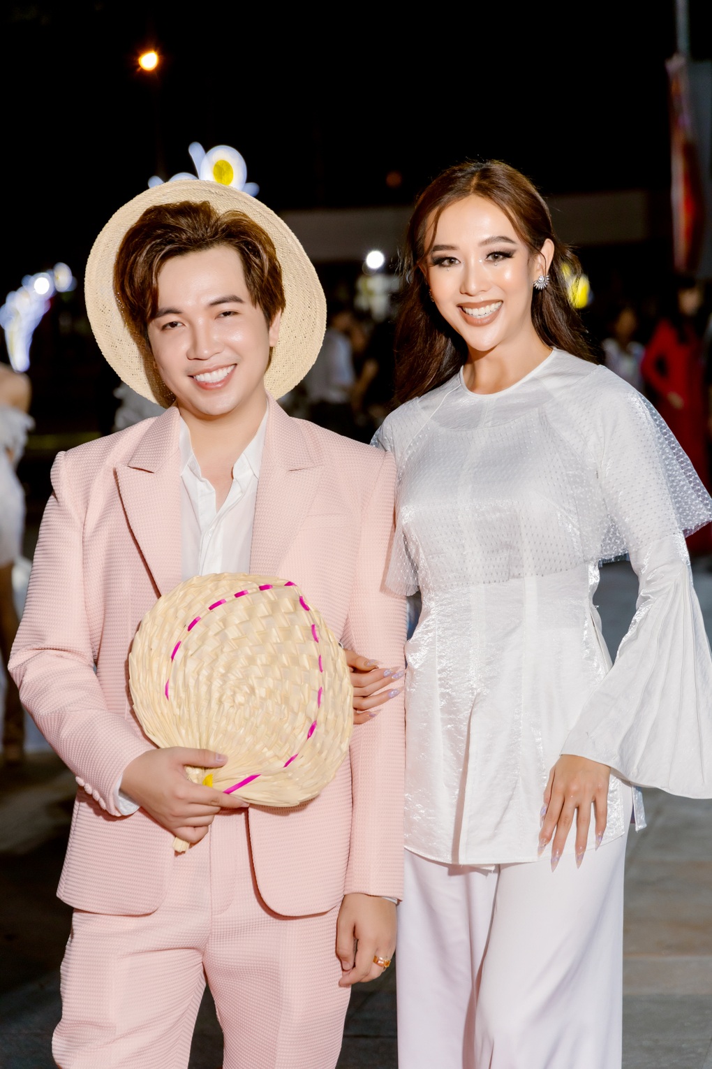 Lê Âu Ngân Anh tái xuất với vai trò vedette, đọ sắc cùng Á hậu Olivia Tan - 1 Lê Âu Ngân Anh tái xuất với vai trò vedette, đọ sắc cùng Á hậu Olivia Tan - 1