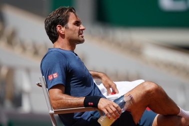 Federer bắt đầu "tham chiến" tại Roland Garros